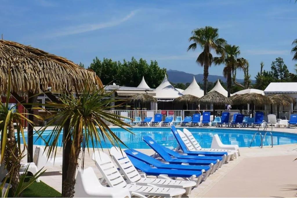 Le Moorea Mobilhome Camping Le Montourey 4 Etoiles Frejus Ngoại thất bức ảnh
