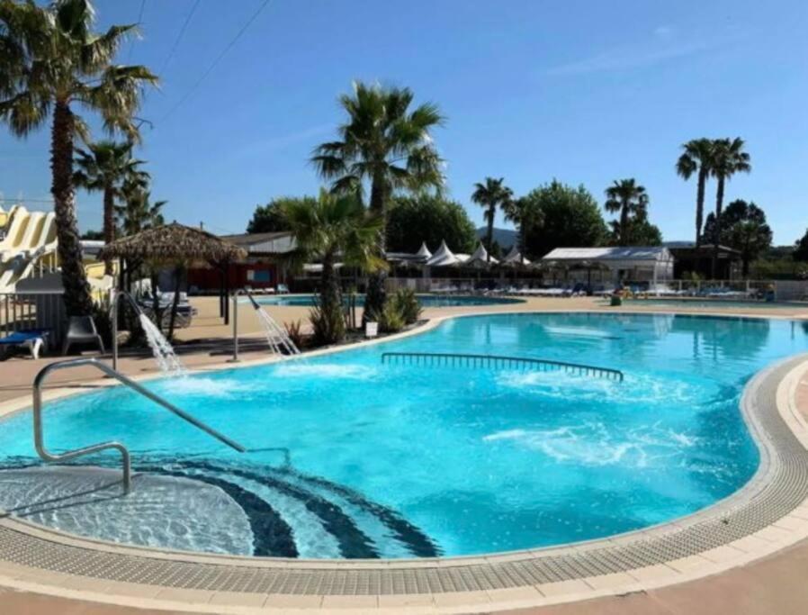 Le Moorea Mobilhome Camping Le Montourey 4 Etoiles Frejus Ngoại thất bức ảnh